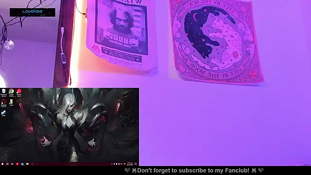 Snapshot of Hisato111 chatting on 10.29.25 Hisato111 online show from 10.29.25