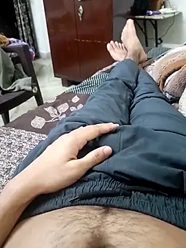 Snapshot of Delhi_BoyBigcock chatting on 02.24.25 Delhi BoyBigcock online show from 02.24.25