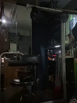 Polaroid White online show from 03.02.25