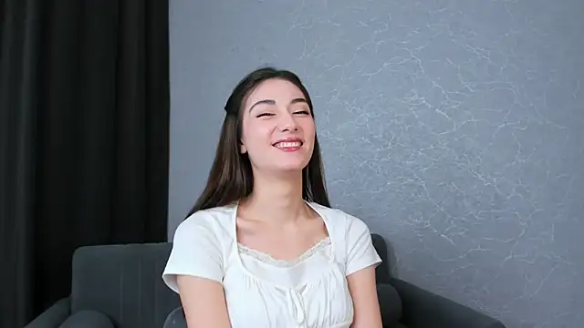 FloraEves online show from 03.05.25