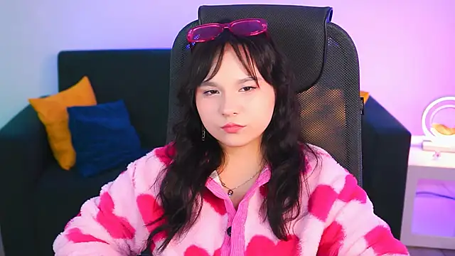 HanaWise online show from 02.24.25