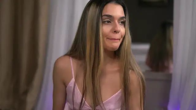 RobertaRosetti online show from 12.18.25