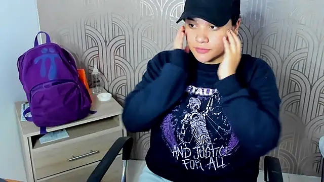 Snapshot of BloodyMaary_ chatting on 02.26.25 BloodyMaary online show from 02.26.25