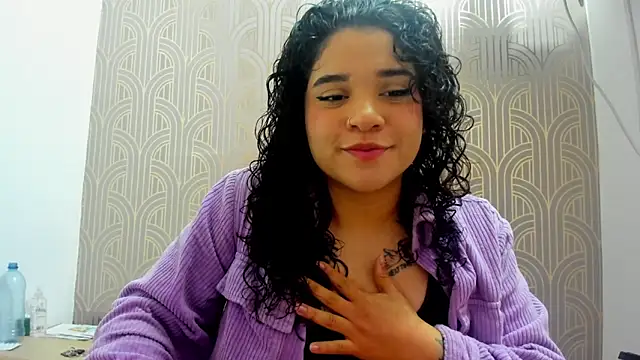 Snapshot of BloodyMaary_ chatting on 03.18.25 BloodyMaary online show from 03.18.25