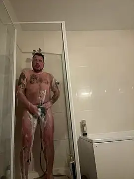 Snapshot of rickalishas8819 chatting on 03.16.25 rickalishas8819 online show from 03.16.25