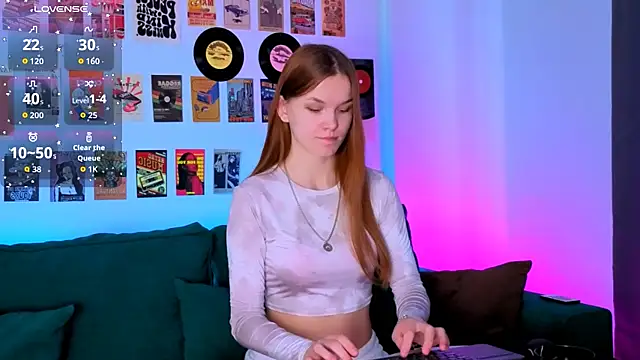 Amber Rogers online show from 04.22.26