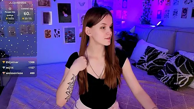 Amber Rogers online show from 04.25.26