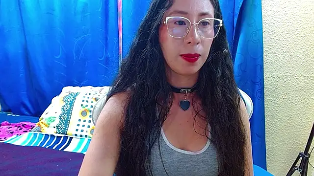 Snapshot of Gia_leinn chatting on 05.16.26 Gia leinn online show from 05.16.26