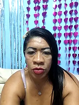 Tocameamor online show from 03.04.25