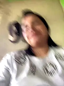 Snapshot of Sara_chanel92 chatting on 09.29.25 Sara chanel92 online show from 09.29.25