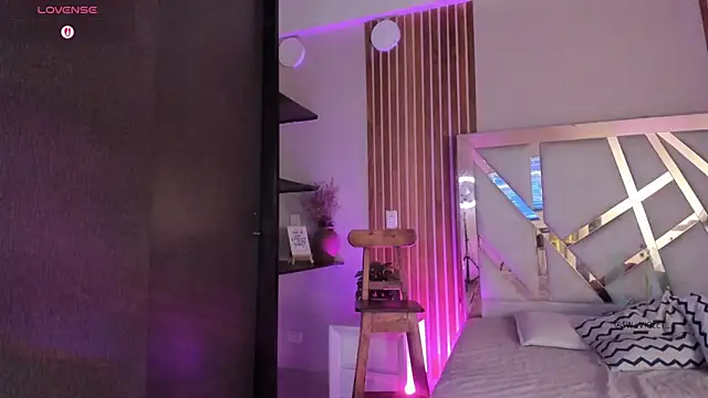 sweetviolet   online show from 02.12.26