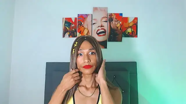 red veltet online show from 04.25.26