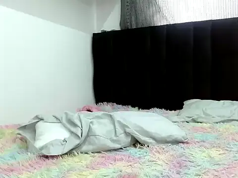 Snapshot of _luna_777 chatting on 09.15.25 luna 777 online show from 09.15.25