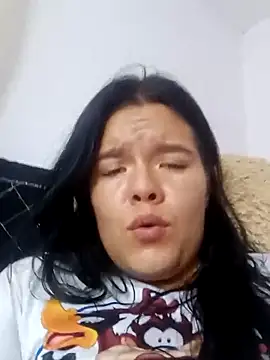Snapshot of krolay16 chatting on 02.22.25 krolay16 online show from 02.22.25
