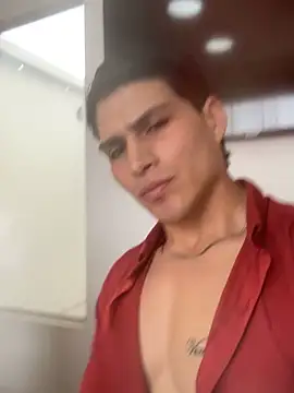 MaxxxSteil online show from 04.08.26