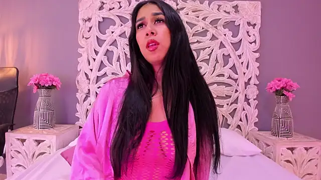 AnnieGibbyns online show from 07.08.26