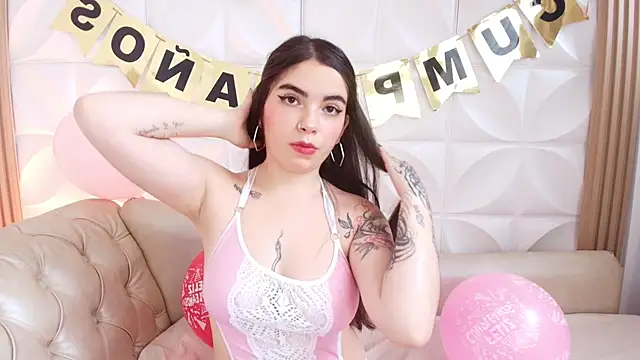 DaphneGlas online show from 09.15.25