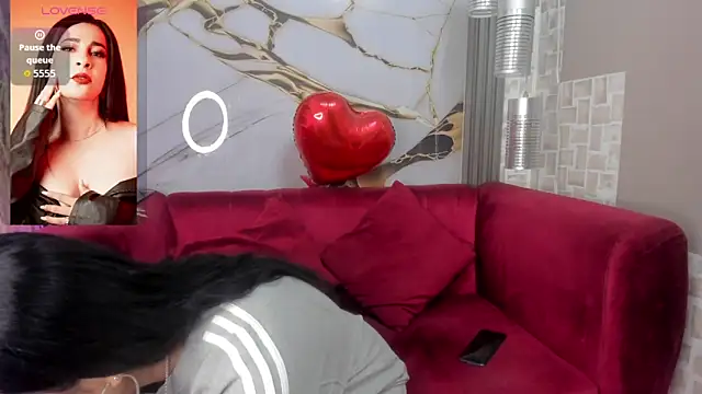 Snapshot of Bella_williamss_ chatting on 02.16.26 Bella williamss online show from 02.16.26