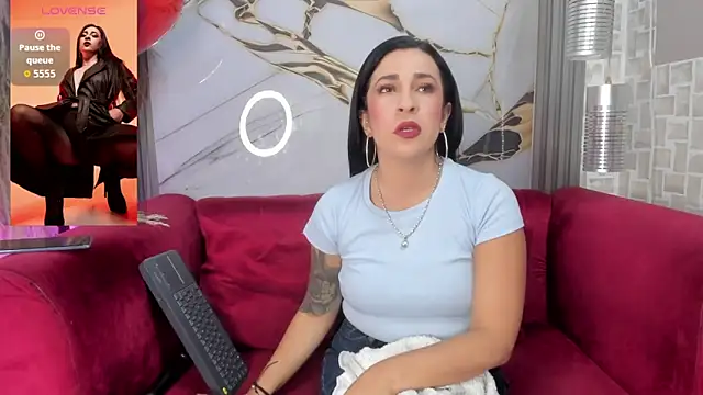 Snapshot of Bella_williamss_ chatting on 02.17.26 Bella williamss online show from 02.17.26