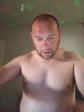 chris19851 online show from 06.07.26