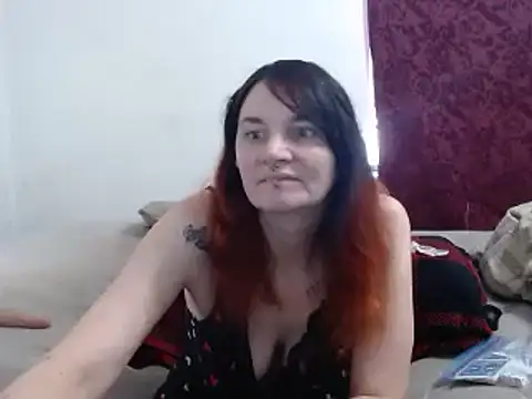 Snapshot of Hotmodel1984 chatting on 10.29.25 Hotmodel1984 online show from 10.29.25