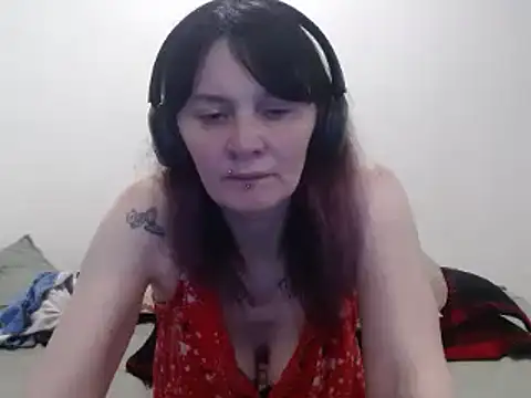 Hotmodel1984 online show from 04.30.26