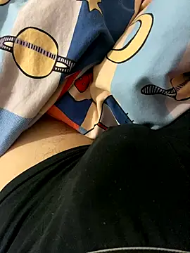 Snapshot of zou_9997 chatting on 12.01.25 zou 9997 online show from 12.01.25