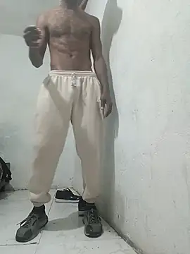 aventuraparatiM o r e online show from 02.25.25