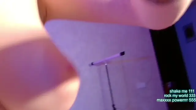 CutiePie69   online show from 01.12.26