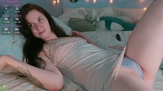 Erytheia online show from 11.23.25