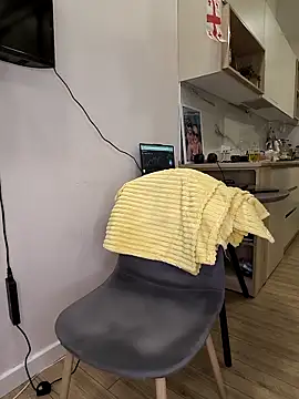  KissMyAss  online show from 04.28.26