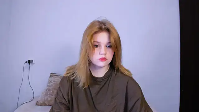 LaseyMoon online show from 10.29.25