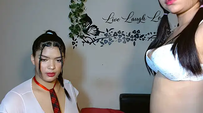 Adele Adkins19 online show from 03.15.25