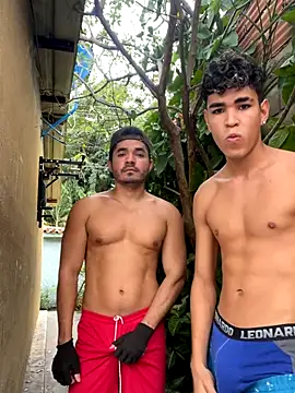 twinks 28 online show from 11.26.25