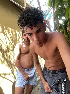 twinks 28 online show from 04.28.26