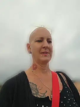 Emma Milf25 online show from 04.30.26