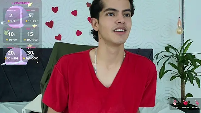 Maximoherrera 16 online show from 04.18.26