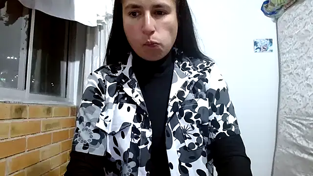 Escarcha-blue online show from 11.29.25