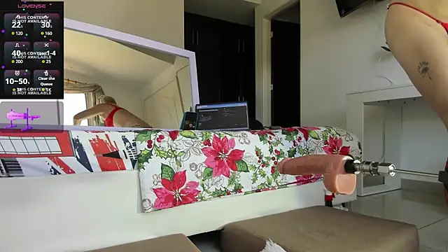 Snapshot of valery_sweetscheeks chatting on 09.26.25 valery sweetscheeks online show from 09.26.25