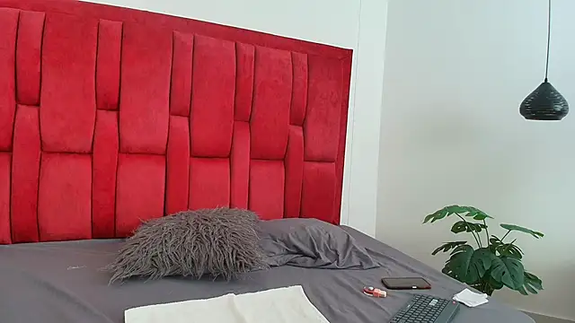 Vaiolett Smith online show from 03.01.25