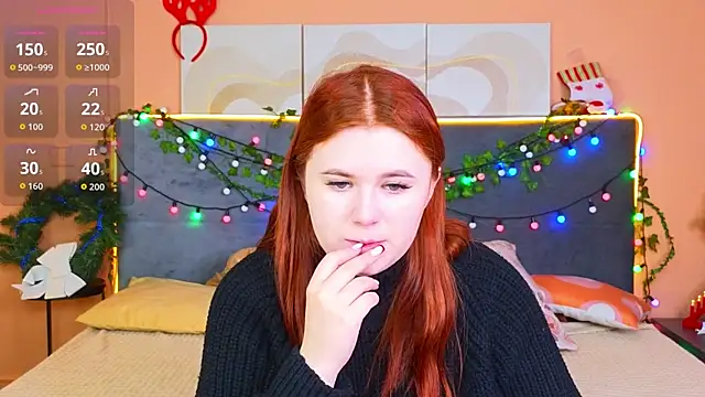 Eva Starlight online show from 12.21.25