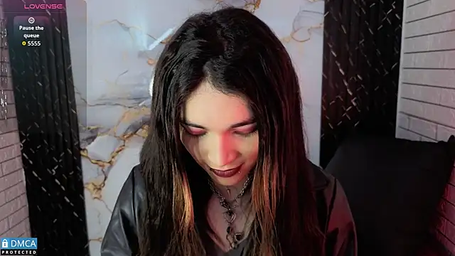 MaeveKuro online show from 04.27.26