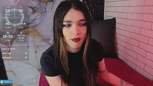 MaeveKuro online show from 05.01.26