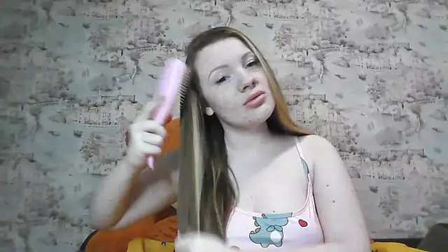 Eveline May online show from 03.19.26