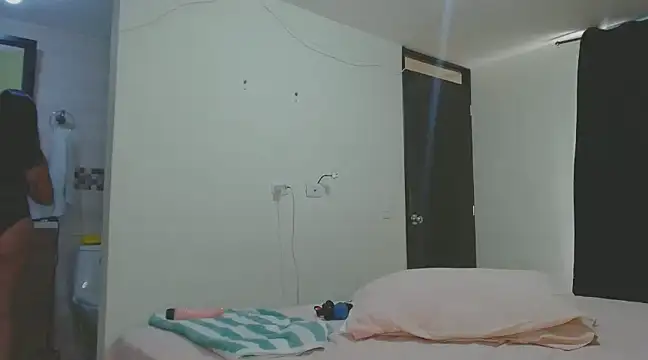 Snapshot of roxanasexy2025 chatting on 03.14.25 roxanasexy2025 online show from 03.14.25