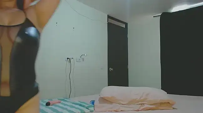 Snapshot of roxanasexy2025 chatting on 03.16.25 roxanasexy2025 online show from 03.16.25