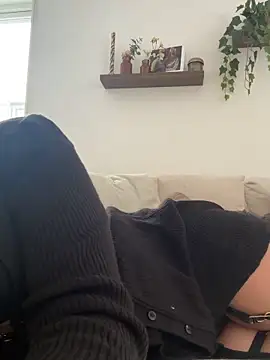 Snapshot of SwedishAstrid chatting on 02.10.26 SwedishAstrid online show from 02.10.26