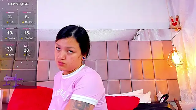 Snapshot of celeste_star0 chatting on 11.20.25 celeste star0 online show from 11.20.25