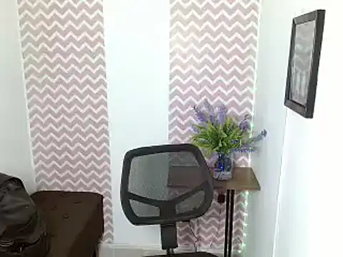 Snapshot of dayanacarson chatting on 06.19.26 dayanacarson online show from 06.19.26