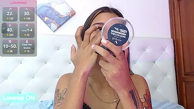 Snapshot of sweetebony_33 chatting on 03.15.25 sweetebony 33 online show from 03.15.25